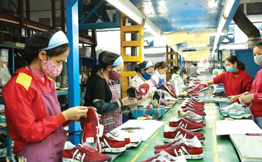 Hỗ trợ doanh nghiệp nỗ lực vượt khó