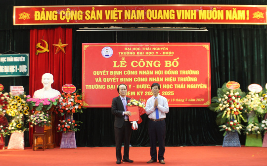Đại học Y-Dược (ĐH Thái Nguyên) công bố Quyết định công nhận Hội đồng trường và Hiệu trưởng nhiệm kỳ 2020-2025