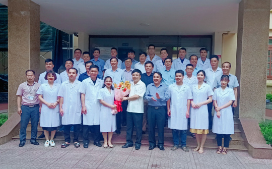 Cán bộ y tế tỉnh Nghệ An "chung tay, tiếp sức" cùng Đà Nẵng chống dịch COVID-19