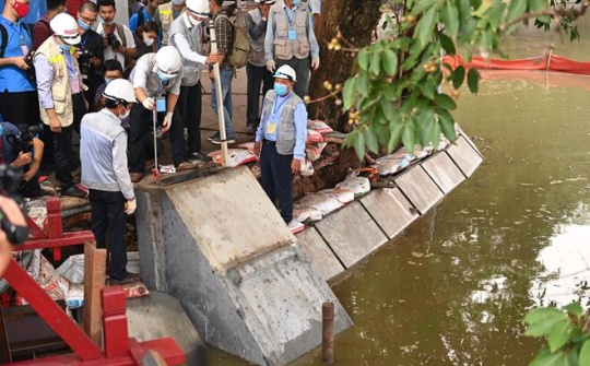 Hà Nội: Chính thức hợp long công trình kè hồ Hoàn Kiếm