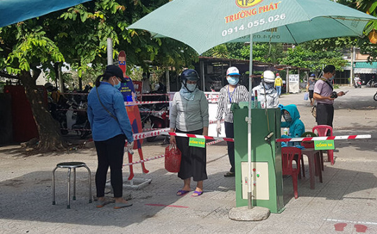 Lắp cổng kiếm soát tự động đếm người đi chợ tại Đà Nẵng