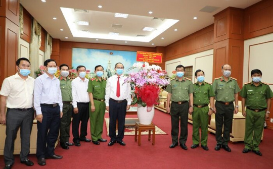 Bí thư Nguyễn Thiện Nhân: Ghi nhận và tri ân những nỗ lực của các chiến sĩ Công an TP.HCM