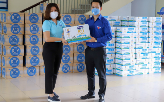 Vinamilk đồng hành 01 tỷ đồng sản phẩm cùng "Khúc ruột Miền Trung" chống dịch COVID-19