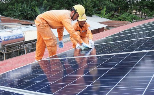 EVN SPC: Hỗ trợ tối đa cho khách hàng lắp “điện mặt trời mái nhà”