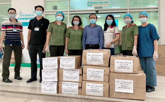 Đà Nẵng kêu gọi hỗ trợ nhân lực ngành y để dập dịch