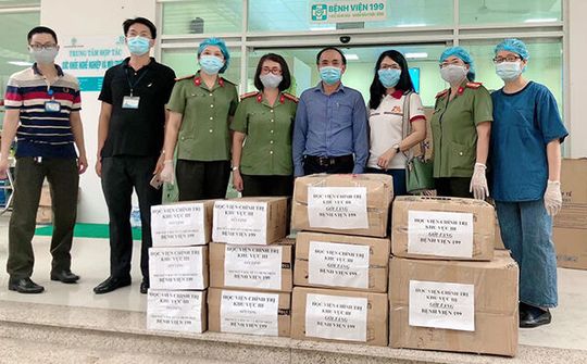 Đà Nẵng kêu gọi hỗ trợ nhân lực ngành y để dập dịch