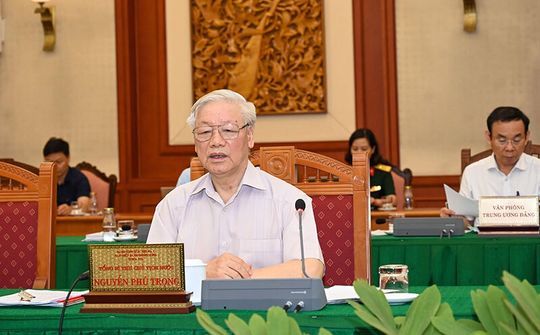 Bộ Chính trị làm việc với Thường vụ Quân ủy Trung ương