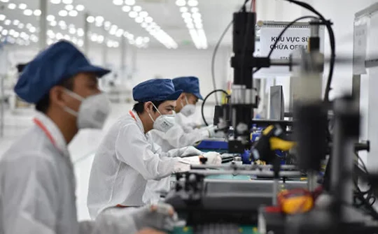 Chuyển một số khu công nghiệp thành khu công nghiệp ứng dụng công nghệ cao