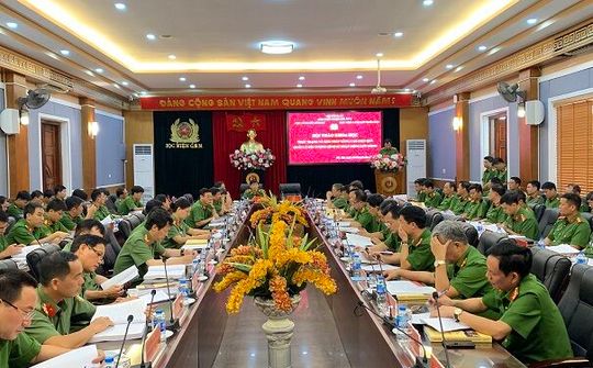 Thực trạng và giải pháp nâng cao hiệu quả công tác quản lý đối tượng hình sự hoạt động lưu động