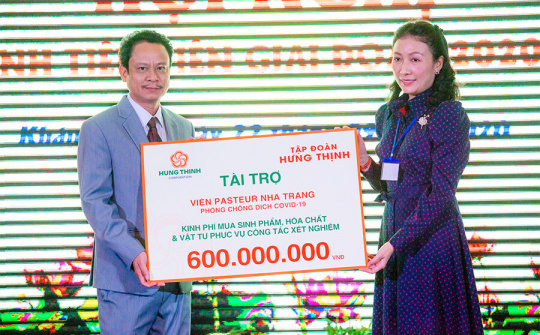 Tập đoàn Hưng Thịnh hỗ trợ 600 triệu đồng cho Viện Pasteur Nha Trang phòng chống Covid-19