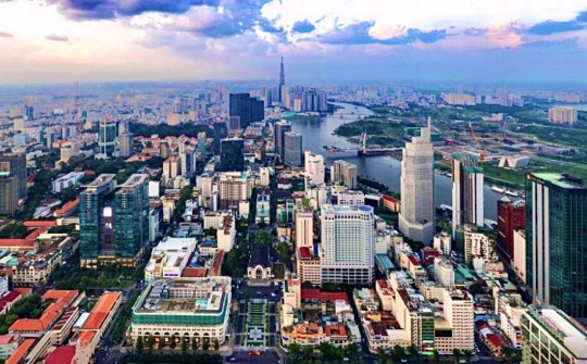 Thúc đẩy phục hồi kinh tế-xã hội nhưng không chủ quan với dịch bệnh