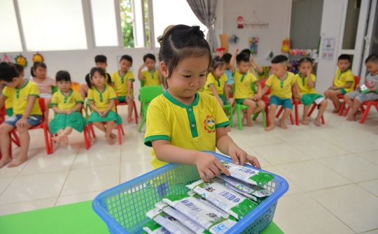 Nhà trường thực hiện "5K" và tăng cường dinh dưỡng cho học sinh trong mùa dịch