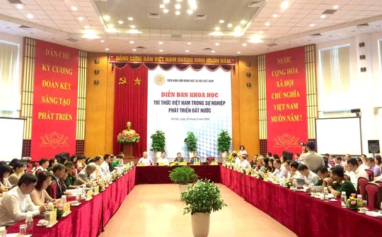 Trí thức Việt Nam trong sự nghiệp phát triển đất nước