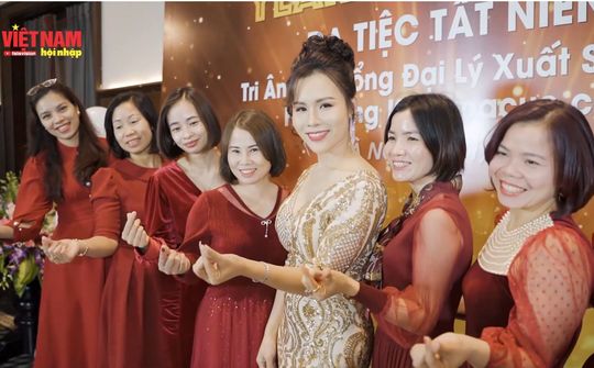 Phuongroyal Cosmetics tri ân các tổng đại lý xuất sắc
