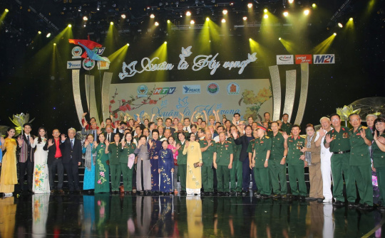 Xuân là Hy vọng 2021