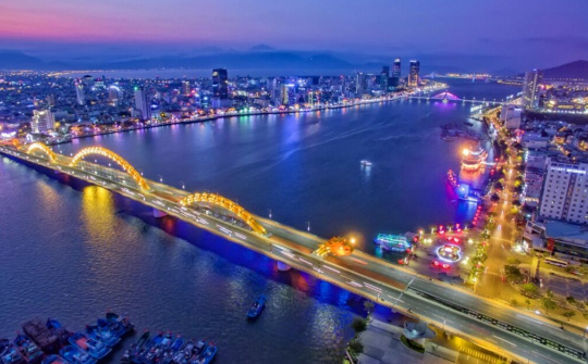 Tái cơ cấu nền kinh tế: Thách thức và cơ hội