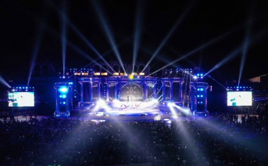 Khán giả cuồng say với đại tiệc hoành tráng chưa từng có New Year Countdown 2021 Nam Phú Quốc