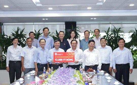 Sao Mai Group: Dựng tình người trong ngày mới