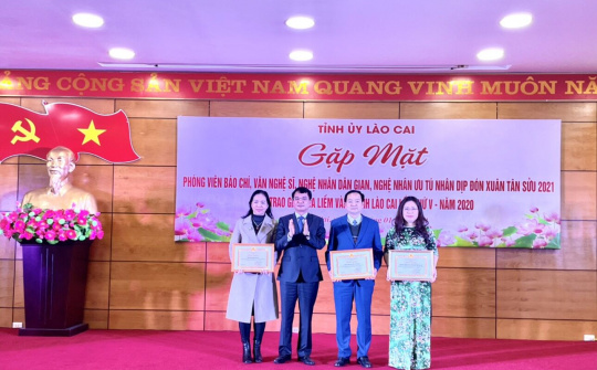 Lào Cai: Trao giải Búa Liềm Vàng tỉnh Lào Cai lần thứ V-năm 2020