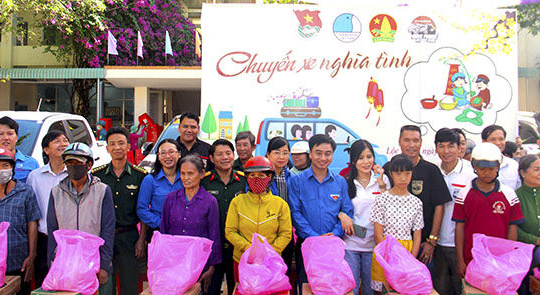 Mang mùa xuân yêu thương đến với người dân  tỉnh Bình Phước