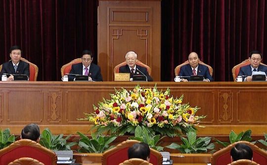 Đại hội Đảng XIII: Công bố danh sách Bộ Chính trị, Ban Bí thư