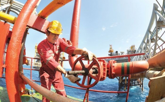 Dự thảo Văn kiện Đại hội XIII của Đảng: Phát triển KHCN, đổi mới sáng tạo phải được xem là khâu đột phá