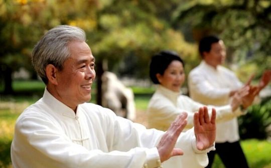 Tuổi thọ trung bình của dân số cả nước năm 2020 là 73,7 tuổi