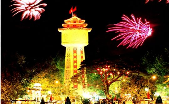 Nhịp xuân vẫy gọi xứ sở thanh long Bình Thuận