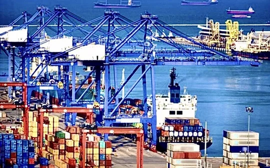 Việt Nam - Xuất siêu trở lại trên các thị trường chủ lực