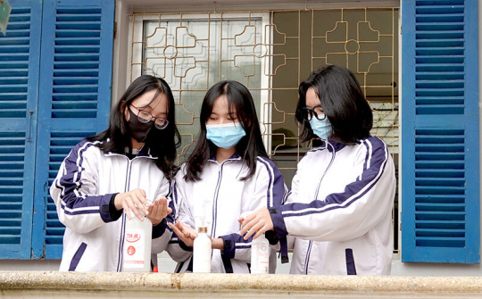 Phó Thủ tướng Vũ Đức Đam: Sớm đưa hoạt động giáo dục dần trở lại trạng thái bình thường mới