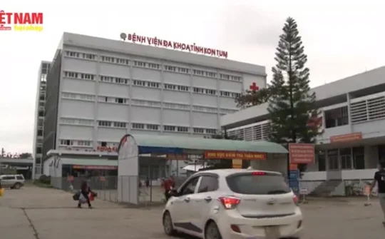 Chăm lo suất ăn miễn phí cho bệnh nhân nghèo trên đỉnh Trường Sơn