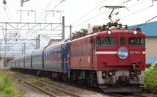 Tổng công ty Đường sắt Việt Nam xin nhập 37 toa xe cũ của Nhật Bản