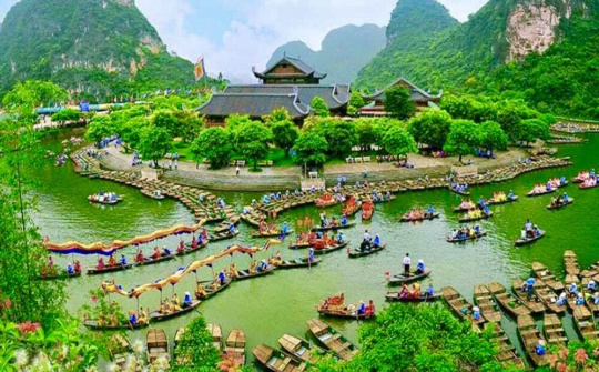 Du lịch… xanh trở lại