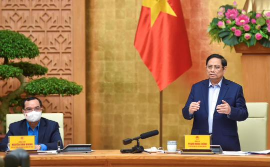 Giải quyết kịp thời quyền lợi chính đáng đưa người lao động trở lại doanh nghiệp sản xuất an toàn