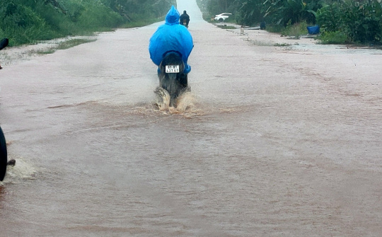 Gia Lai: Mưa lớn gây ngập lụt tại nhiều nơi