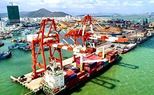 Cảng biển Việt Nam thông thoáng, sẵn sàng đón hàng hoá cuối năm