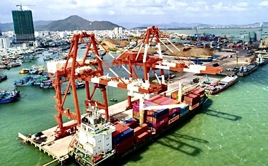 Cảng biển Việt Nam thông thoáng, sẵn sàng đón hàng hoá cuối năm