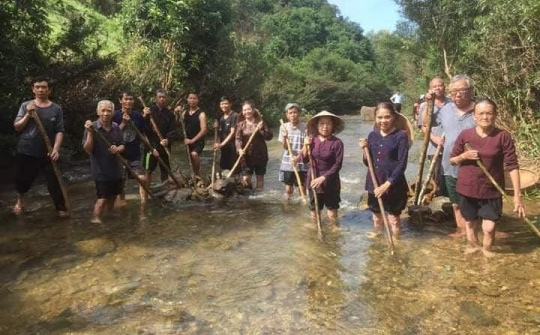 "Hò thuốc cá" - Làn điệu dân ca đặc trưng của tộc người Nguồn Minh Hoá, Quảng Bình