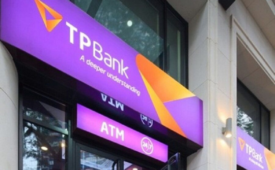 'Người nhà' sếp Tiên Phong Bank bị xử phạt do không công bố thông tin