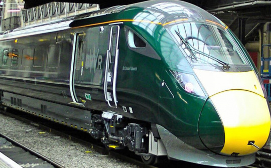 "Ngược dòng" lịch sử về tuyến đường sắt đô thị đầu tiên trên thế giới và tàu điện Việt Nam