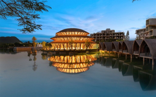 Nhà hàng tre Vedana (Ninh Bình) đạt giải thưởng Dezeen Awards 2021