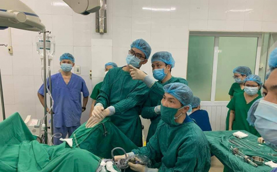 Bệnh viện Nội tiết Nghệ An tiếp nhận Kỹ thuật nội soi cắt U phì đại tiền liệt tuyến bằng dao lưỡng cực