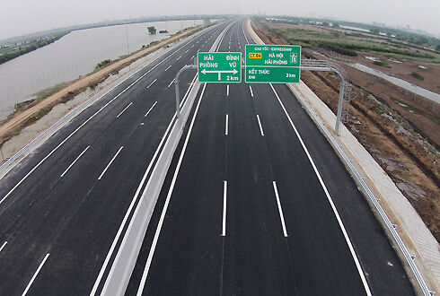 Thí điểm cơ chế, chính sách đặc thù phát triển đường bộ cao tốc