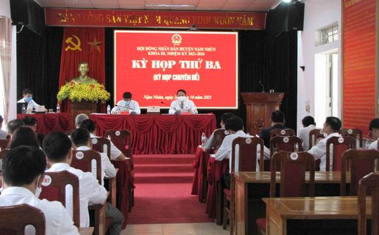 Nậm Nhùn - Lai Châu: Tổ chức Kỳ họp thứ 3 (Kỳ họp chuyên đề)