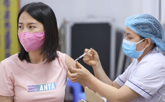 Hoàn thiện Dự thảo Chiến lược tổng thể ứng phó hiệu quả với dịch bệnh COVID-19