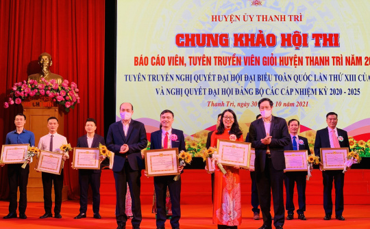Chung khảo Hội thi Báo cáo viên, Tuyên truyền viên giỏi huyện Thanh Trì (Hà Nội) năm 2021