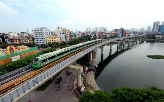 Miễn phí cho khách đi tàu Cát Linh-Hà Đông trong 15 ngày đầu
