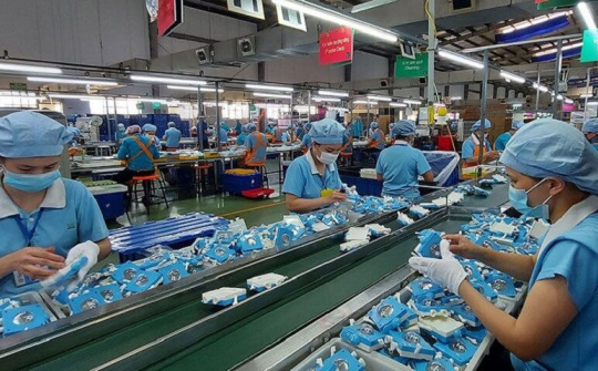 Chính phủ cho phép phục hồi sản xuất tại các khu công nghiệp