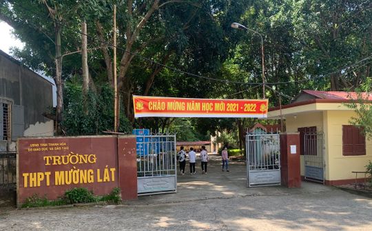 Trường THPT Mường Lát: Nỗ lực “trồng người” trên vùng cao biên giới