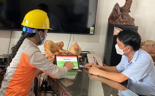 Công ty Điện lực Nam Định đẩy mạnh sử dụng dịch vụ điện trực tuyến